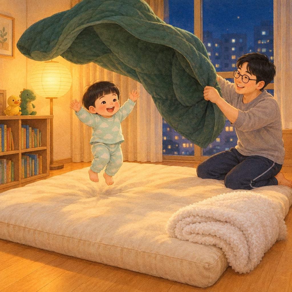 Storybook cover for 돌돌 말아 꼬마 김밥